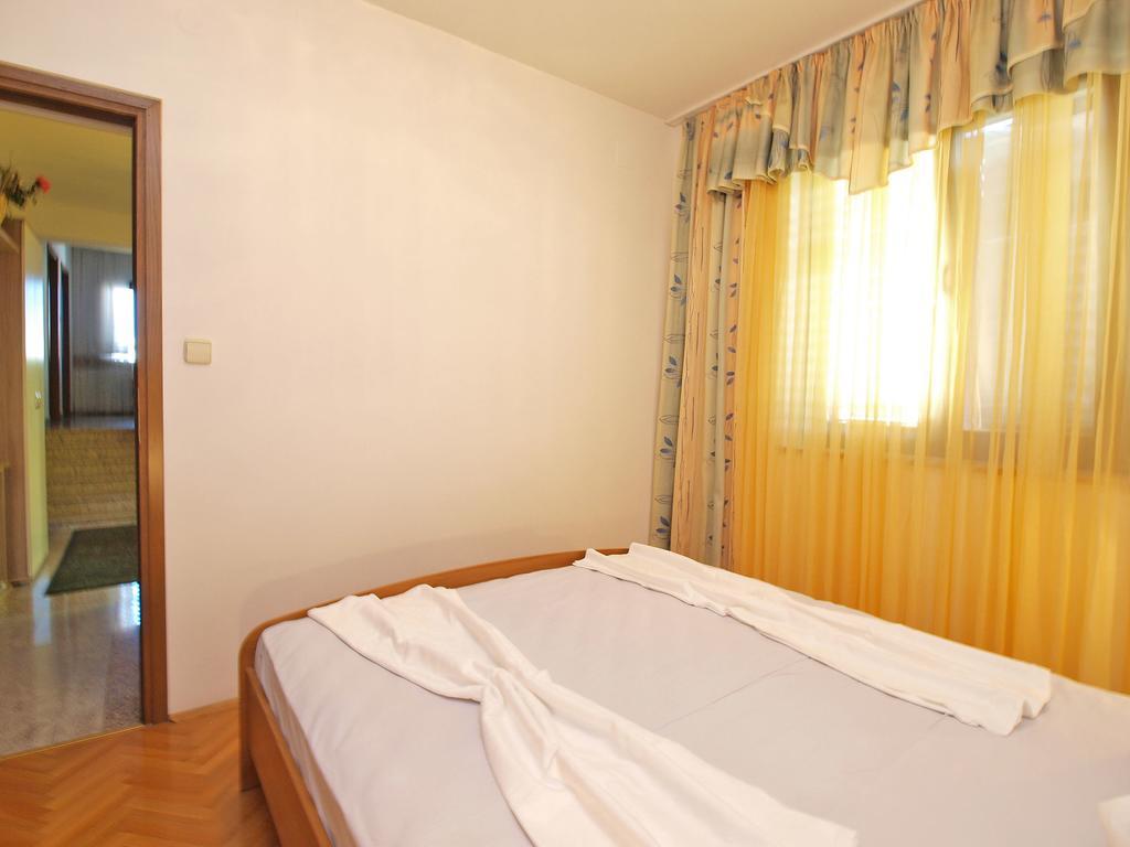 Apartment Mato 1424 Pula Extérieur photo
