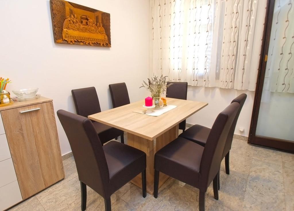Apartment Mato 1424 Pula Extérieur photo